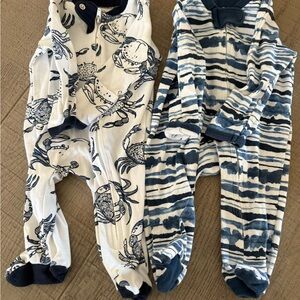 The Honest Company Blue and White Kids Footies Set